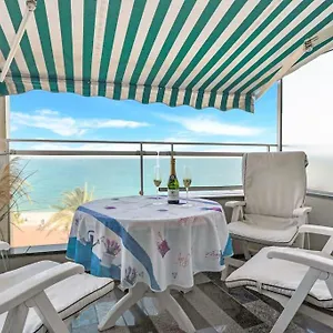 Apartment La Prom - A Two Bedroom With A Sea View, Nice