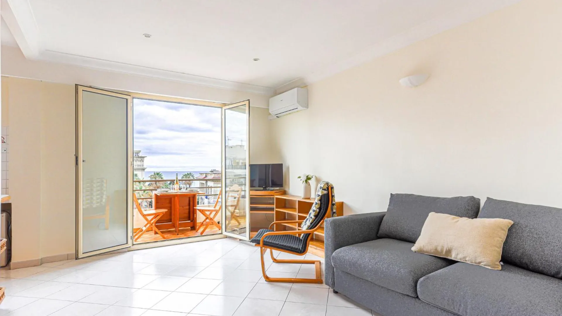Apartment Le Mirazur By Interhome Nice